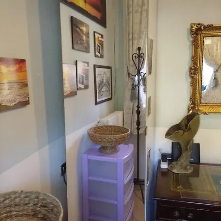 Coosy Single Homestay